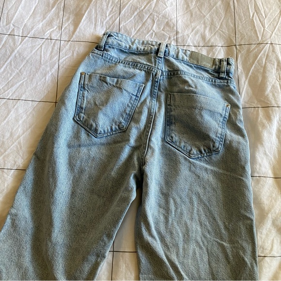 Zara Wide Leg Distressed Jeans - Picture 5 of 8